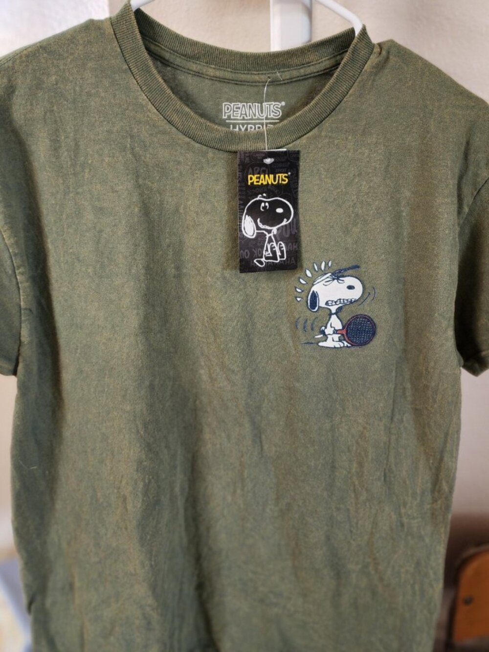 Peanuts Snoopy Tennis Men's Small Graphics Front & Back NWT New with Tags